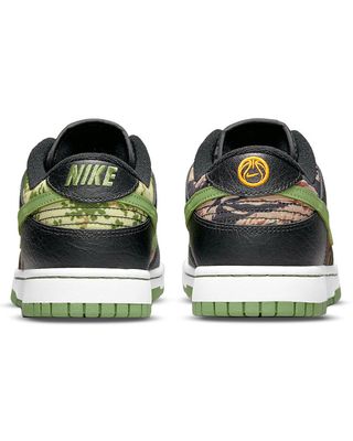 DUNK LOW SE CRAZY CAMO