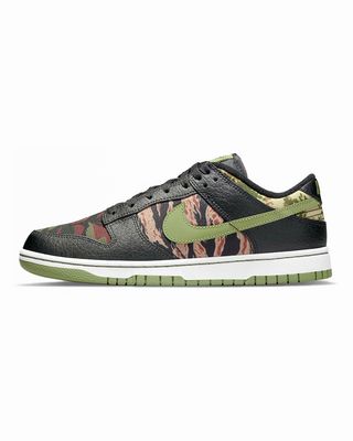 DUNK LOW SE CRAZY CAMO