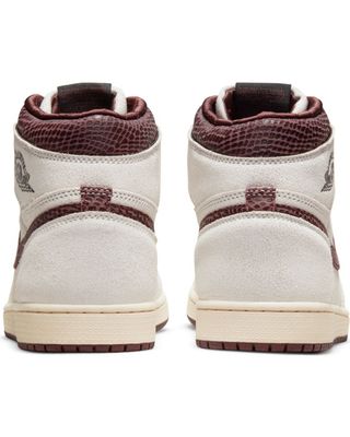 DO7097-100-PHCBH000 AIR JORDAN 1 RETRO HIGH OG SAIL A Ma Maniére