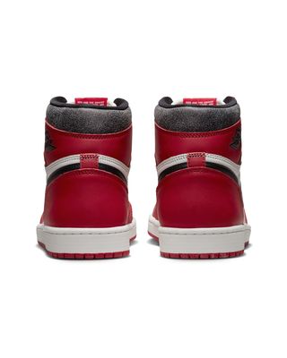AIR JORDAN 1 RETRO HIGH OG LOST & FOUND
