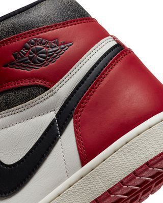 AIR JORDAN 1 RETRO HIGH OG LOST & FOUND