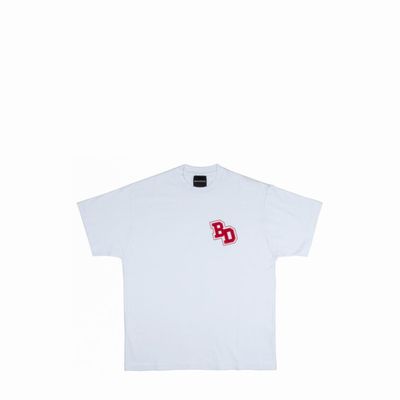 BACK DOOR COLLEGE TEE WHITE RED