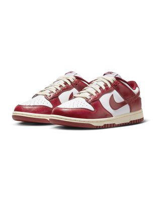 WMNS NIKE DUNK LOW PRM TEAM RED