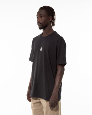 IMG_0100-93 NIKE NRG ACG LUNGS SS TEE BLACK