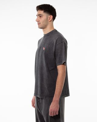 BACK DOOR PREMIUM PATCH STONE WASH TEE