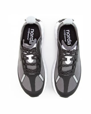 NORDA RUN THE 001 BLACK
