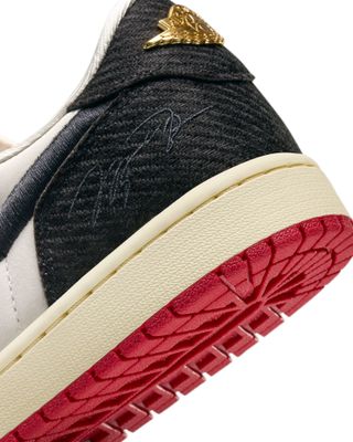 AURORA_FN0432-100_PHSYD002-2000 AIR JORDAN 1 RETRO LOW OG SP TROPHY ROOM AWAY