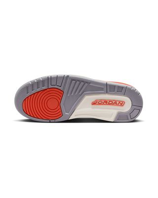 AURORA_CK9246-121_PHSUH000-2000 WMNS AIR JORDAN 3 RETRO GEORGIA PEACH