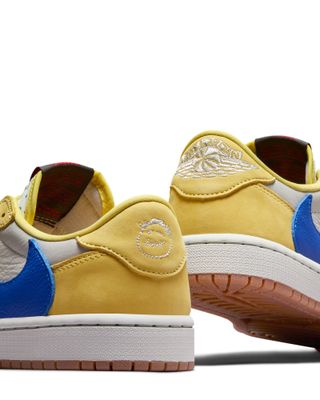 W AIR JORDAN 1 LOW OG SP TS CANARY