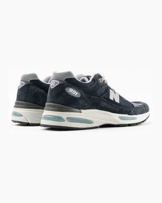 U991NV2-5 NEW BALANCE MADE IN UK 991v2 NAVY