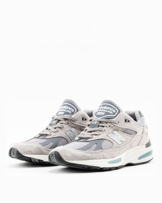 NEW BALANCE MADE IN UK 991v2 GREY