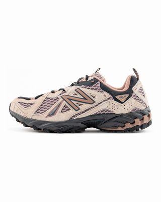 NEW BALANCE 610v1 FLAT TAUPE