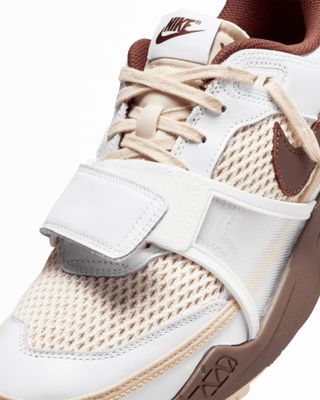 NIKE ZOOM FIELD JAXX TRAVIS SCOTT