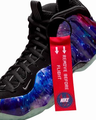 NIKE FOAMPOSITE ONE QS GALAXY