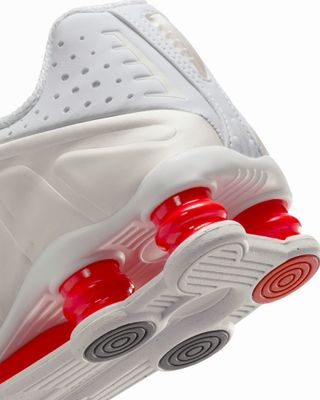 W NIKE SHOX R4 PICANTE RED