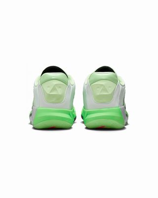 JORDAN LUKA 4 SPACE NAVIGATOR