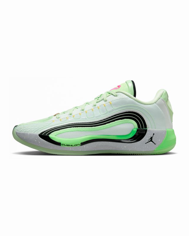 JORDAN LUKA 4 SPACE NAVIGATOR