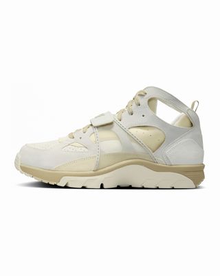NIKE AIR TRAINER HUARACHE SAIL
