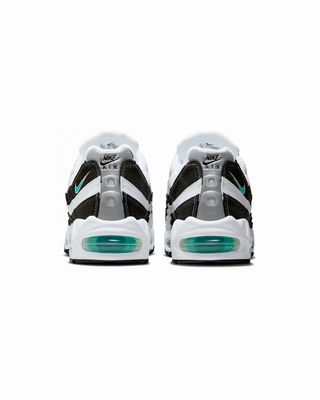 IM7409-100-r NIKE AIR MAX 95 OG BLACK BORDER