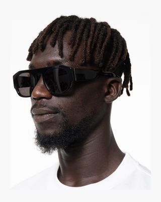FLATLIST X SUNFLOWER SHADE 02 BLACK