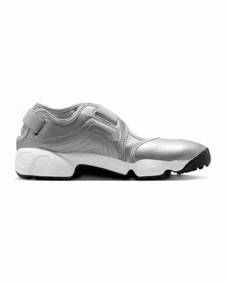 WMNS NIKE AIR RIFT METALLIC SILVER