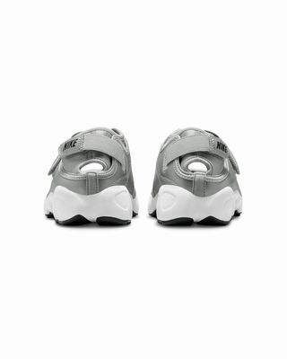 WMNS NIKE AIR RIFT METALLIC SILVER