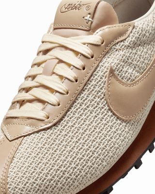 WMNS NIK LD-1000 SANDRIFT