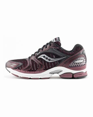 S70704-15 SAUCONY PROGRID TRIUMPH 4 MAROON BLACK