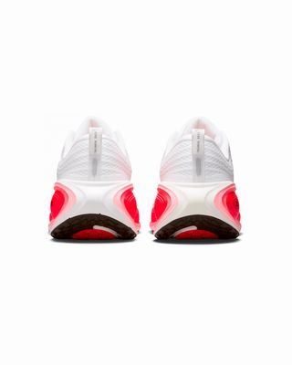 NIKE VOMERO PLUS WHITE