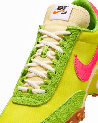 NIKE AIR MAX WAFFLE SP ELECTROLIME