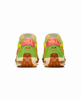 NIKE AIR MAX WAFFLE SP ELECTROLIME