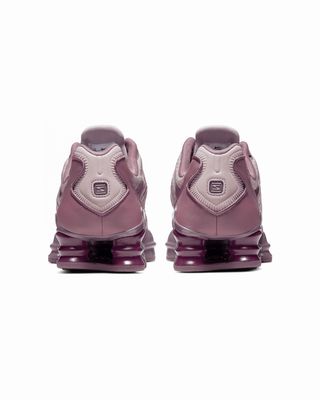 W NIKE SHOX TL PUMICE