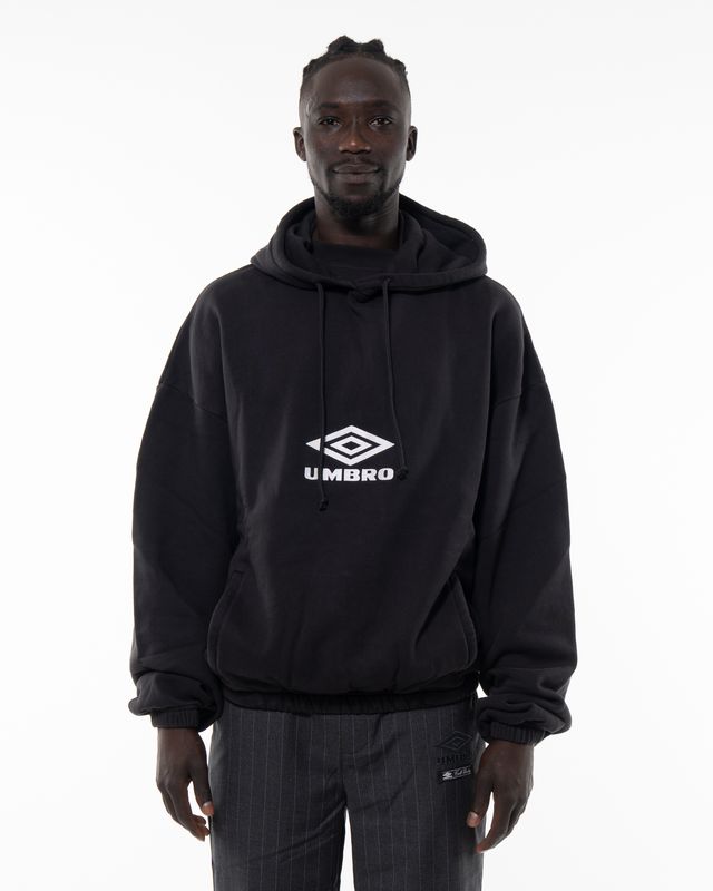 UMBRO OG LOGO MASK HOODIE WASHED BLACK