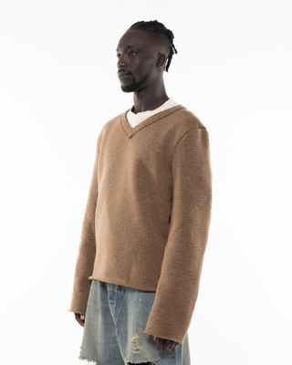 424 V NECK SWEATER BROWN