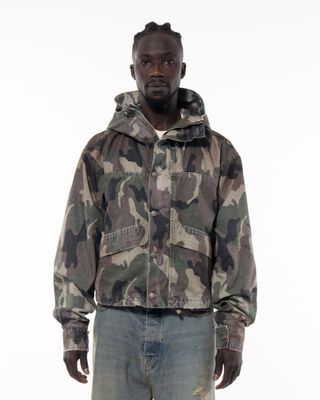 424 CROPPED PARKA GREEN CAMO