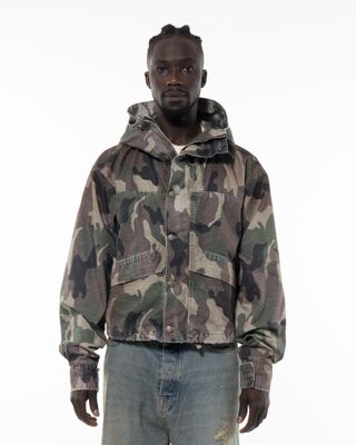 424 CROPPED PARKA GREEN CAMO