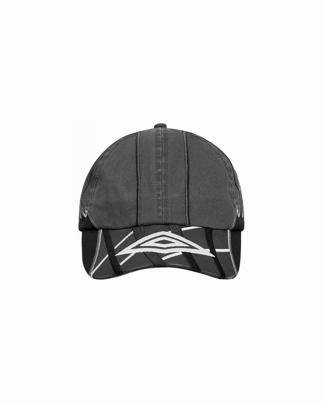 UMBRO GOALKEEPER CAP DARK GREY