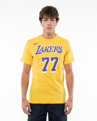 NIKE NBA DONCIC LAKERS SS TEE AMARILLO