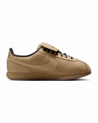IM8057-297-lt NIKE CORTEZ LEATHER SE PARACHUTE BEIGE