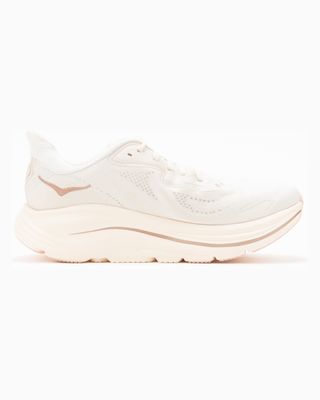 1162031ARRS-1 HOKA W CLIFTON 10 ALABASTER