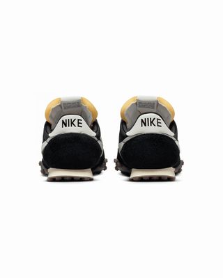 NIKE WAFFLE RACER BLACK