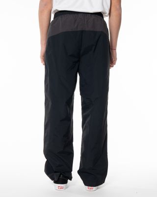 UMBRO GUARDING TRACKSUIT PANTS BLACK