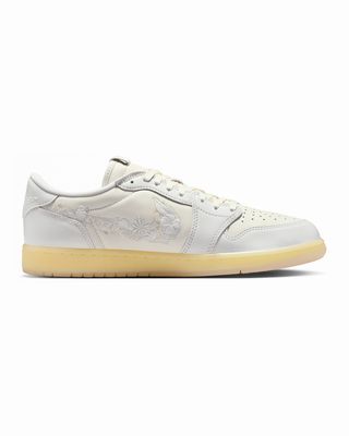 IF4391-100-lt AIR JORDAN 1 RETRO LOW OG SAIL