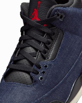 AIR JORDAN 3 LEVI'S® INDIGO AND GYM RED