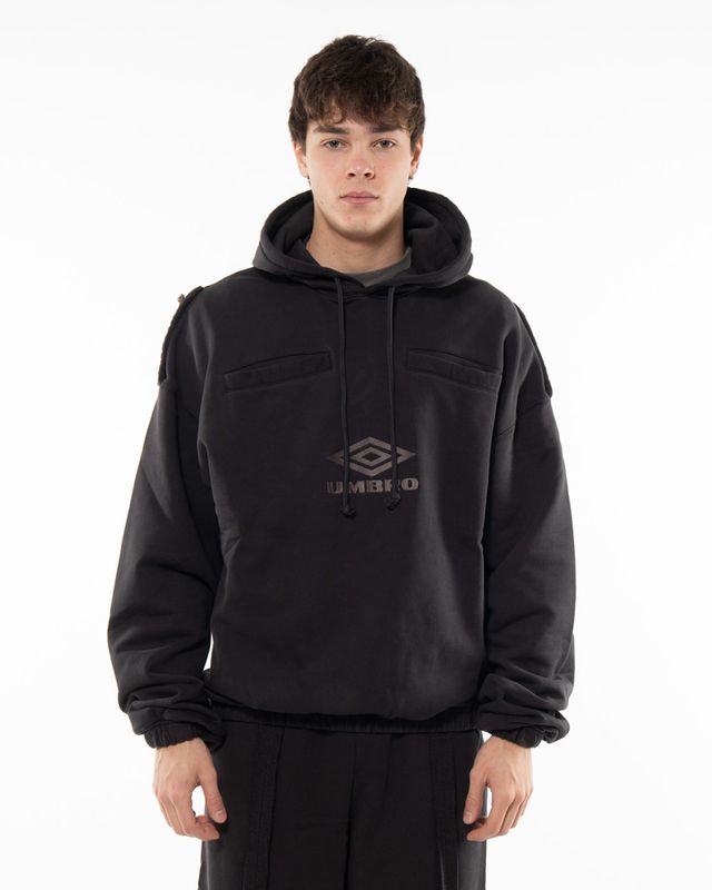 UMBRO MEDAL MASKED HOODIE WASHED BLACK