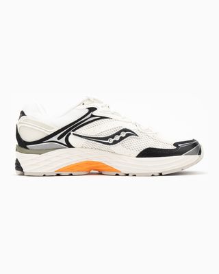 SAUCONY PROGRID OMNI 9 TUMERIC