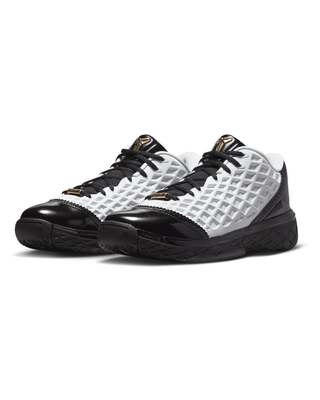 AURORA_IQ3916-100_PHCFH001-3144 NIKE KOBE III LOW PROTRO METALLIC GOLD