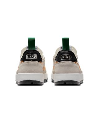 NIKE GENERAL PURPOSE BRICOLAGE