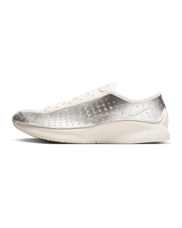 IB5824-100 WMNS NIKE AIR SUPERFLY PALE IVORY