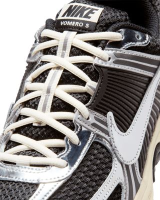 IM3486-003-df NIKE ZOOM VOMERO 5 BLACK METALLIC SILVER